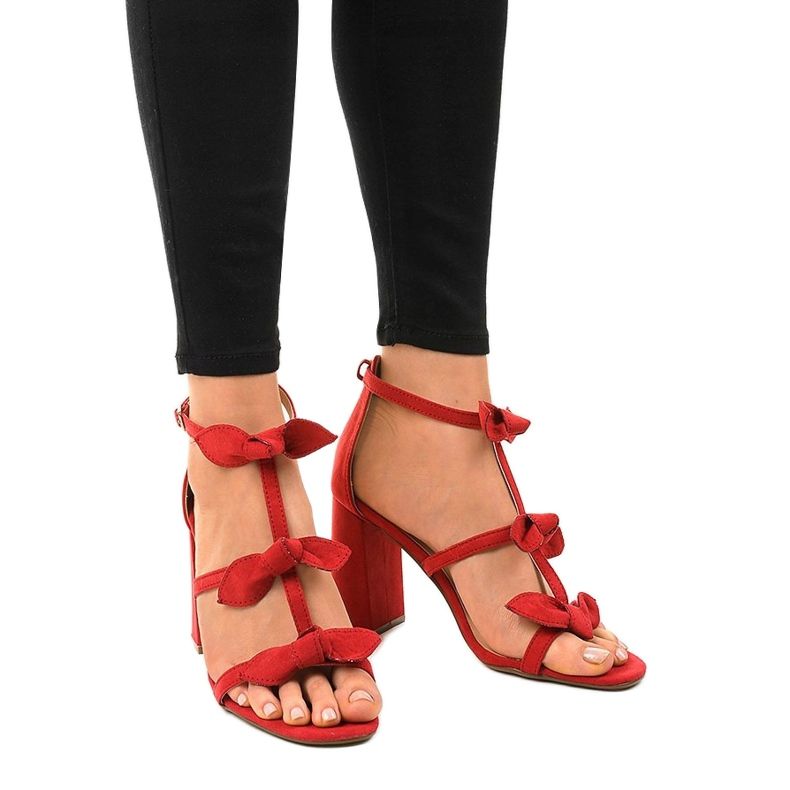 Red sandals on the post 0354-8 1