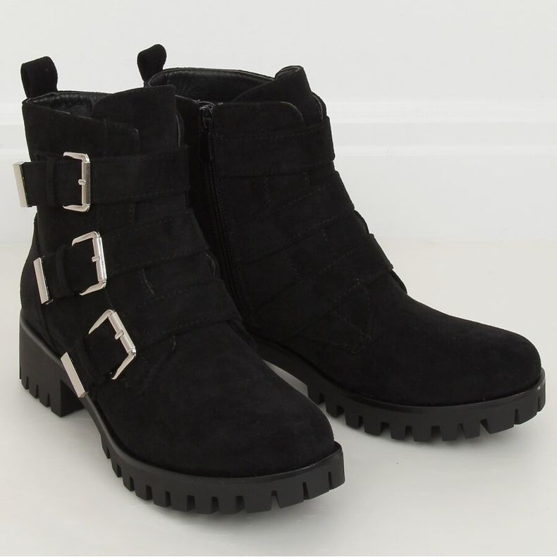 Black XJ-08 Black boots on the protector 1