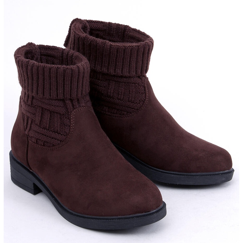 Boots with a sweater uppers brown E2100 Brown 1