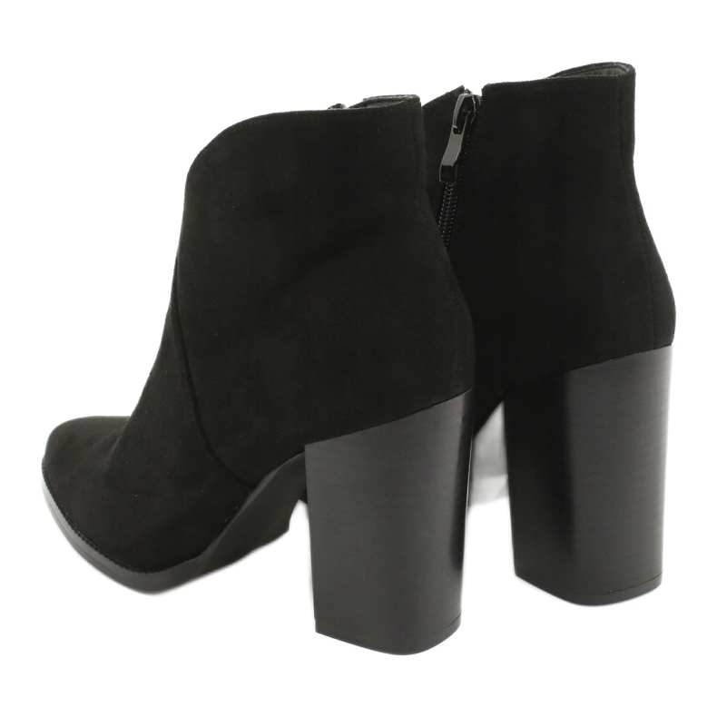 Filippo Boots on the post Black DBT1575 3