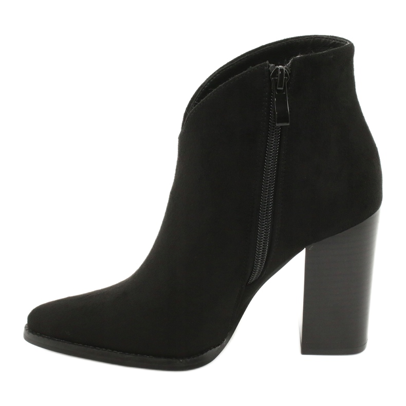 Filippo Boots on the post Black DBT1575 1