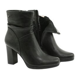 M.Daszyński Black boots on the post of Daszyński AF125-7 4