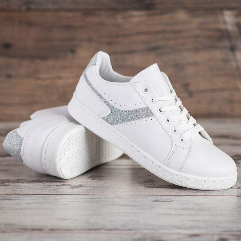 SHELOVET Fashionable Sports Shoes white 1