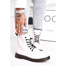EVE Women's Boots Lacquered Boots Glany White Marita 1