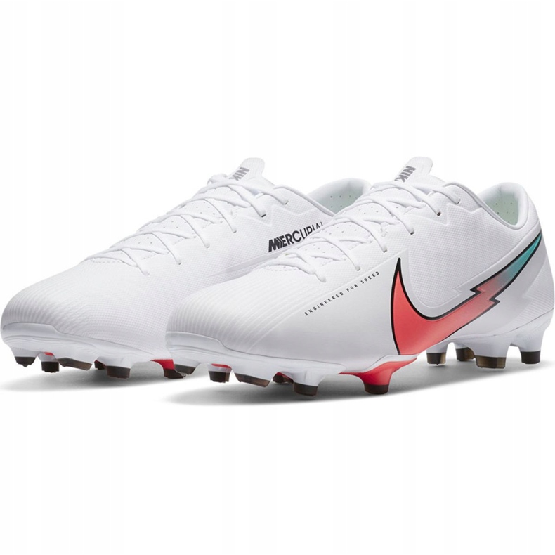 Nike Mercurial Vapor 13 Academy FG / MG M AT5269 163 football shoe white 2
