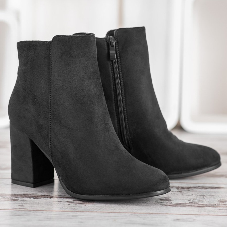 SHELOVET Black Booties On A Post 2