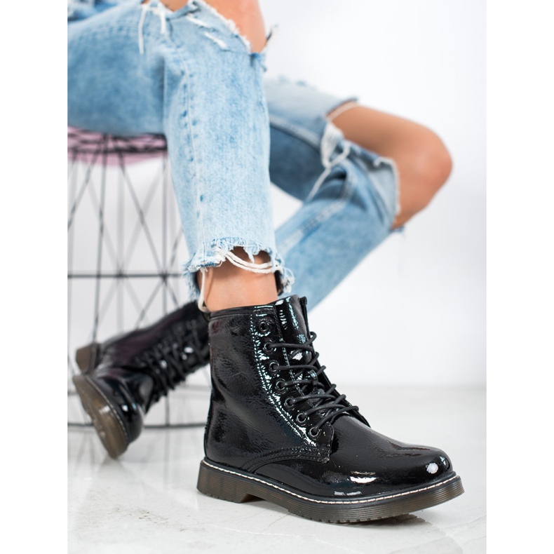 Evento Varnished Fashionable Workers black 2 Evento Varnished Fashionable Workers black 2