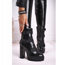 FE1 Women's Boots on a high heel Black Hortego 1