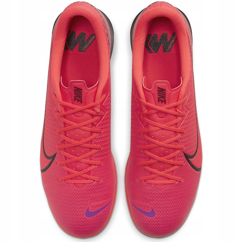 Nike Mercurial Vapor 13 Academy Ic AT7993 606 soccer shoes pink red 1