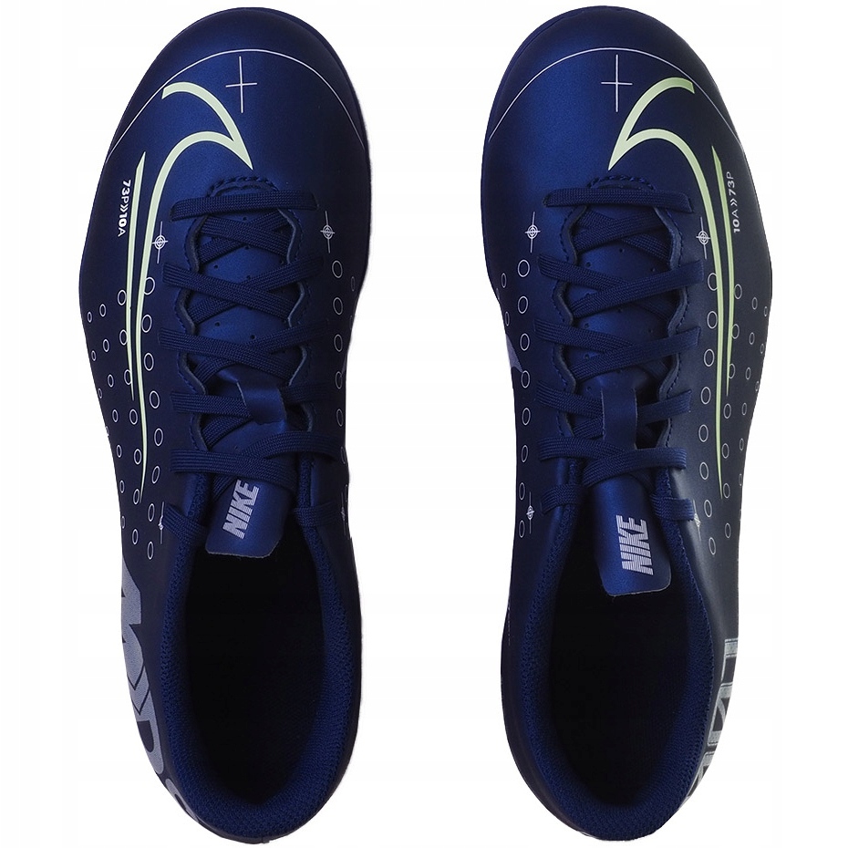 nike 73p 10a
