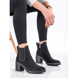 Bella Star Decorated Chelsea Boots black 2