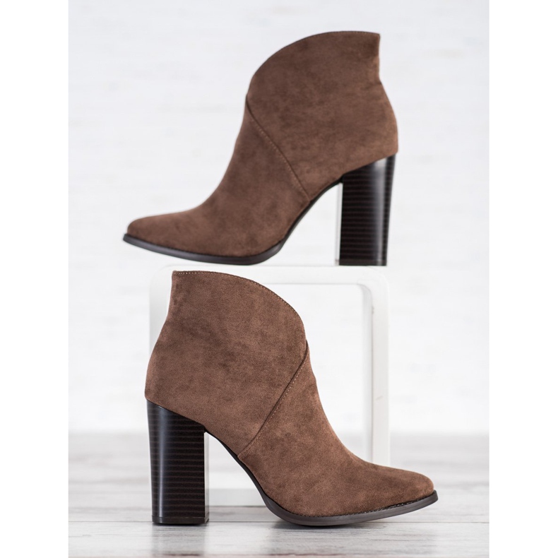 Filippo Stylish boots on a post brown 1