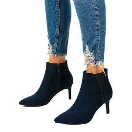 Navy blue ankle boots with a Patter elastic band 2