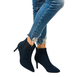 Navy blue ankle boots with a Patter elastic band 1