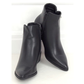 Boots with almond toes black BJ1565-KB Black 1