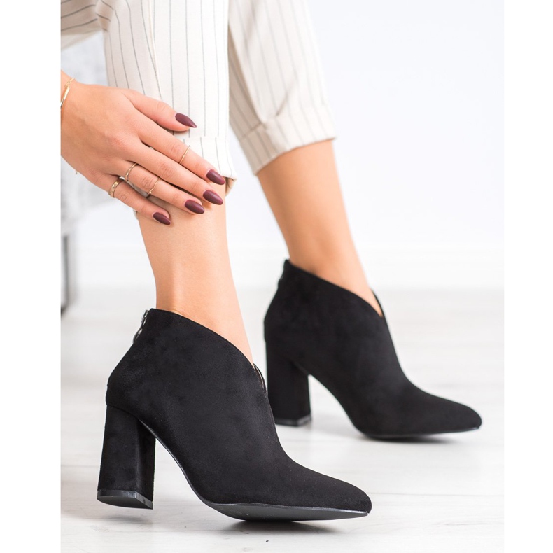 Goodin Suede high-heeled boots black 1