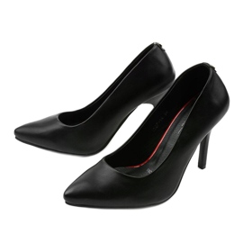 Black classic Evensplitter heels 2