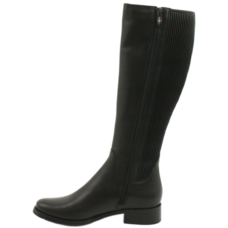 Black boots with an elastic band Arka 7152 1