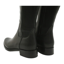Black boots with an elastic band Arka 7152 3