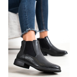 Goodin Chelsea Boots With Pattern black 1