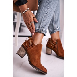 Women's Boots On Heel Maciejka Spring Leather Red 04812-29 brown 2