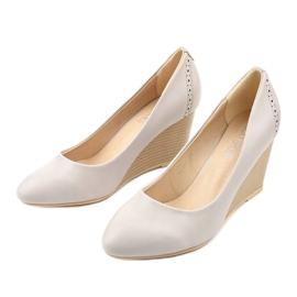 Gray pumps on the Affore wedge grey 2