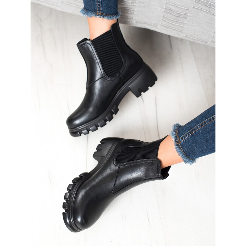 Goodin Chelsea Boots On The Platform black 2