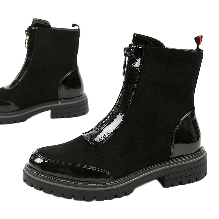 Black insulated boots from Youngbend 1