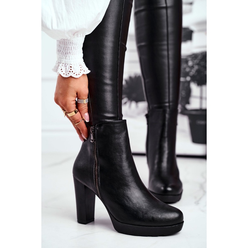 Women's Boots On A Heel Black Eugene 1
