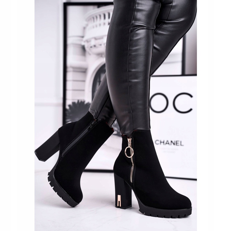 Women's boots on a high heel Black Yris 2