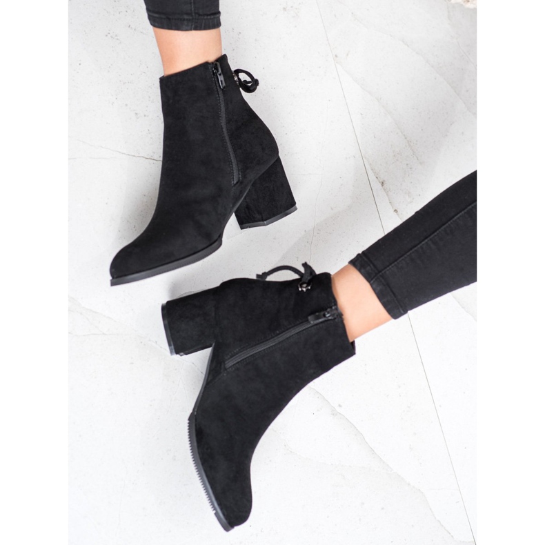 J. Star Boots With Binding black 2