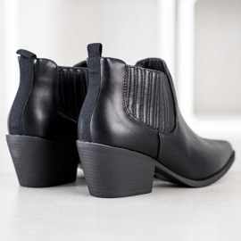 Cm Paris Short Booties In Spitz black 1