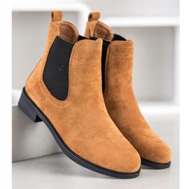 Stylish brown Chelsea boots 2 Stylish brown Chelsea boots 2