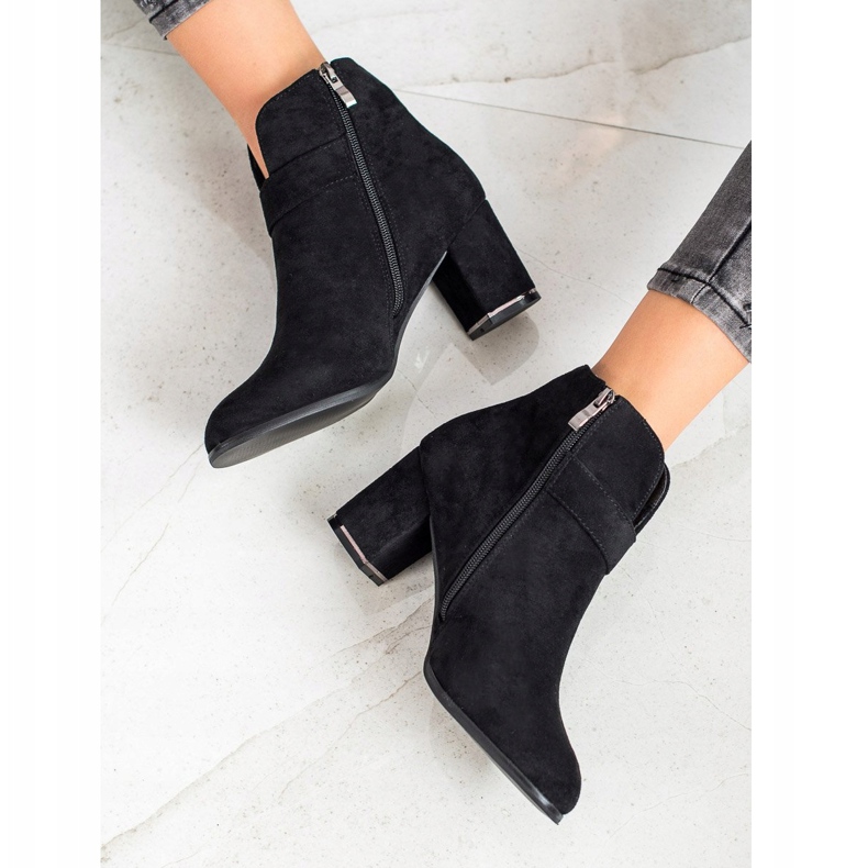 Wilady Elegant Boots With A Buckle black 1