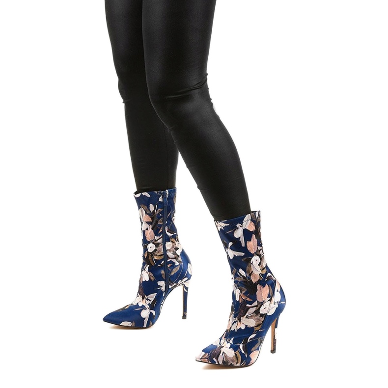 Navy blue ankle boots with a Santana sock multicolored 1