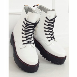 Martens boots on a high sole, white KS-1255 White 1