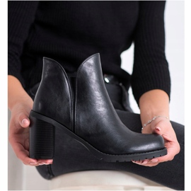Flyfor Chelsea Boots black 1