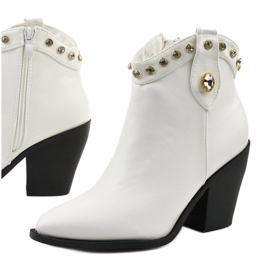 Women's white cowboy boots with Darnielle cubic zirconia 1