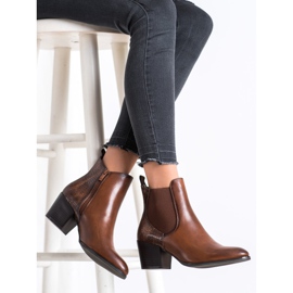 Fashionable Sergio Leone boots brown 2