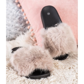 SHELOVET Comfortable Fur Slippers beige 2