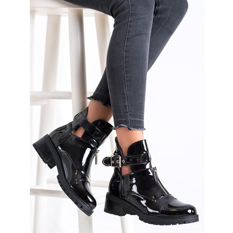 Seastar Lacquered Workers black 2