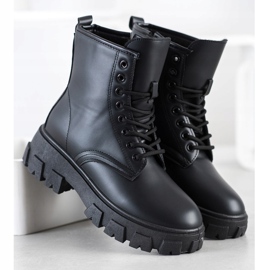 SHELOVET Boots On The Platform black 2