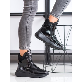 SHELOVET Sports boots with insulation black 1
