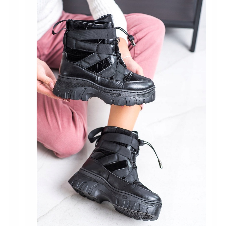 SHELOVET Black Snow Boots With Warming 2