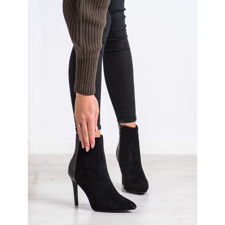 Small Swan Sexy Snake Print high heels black 1