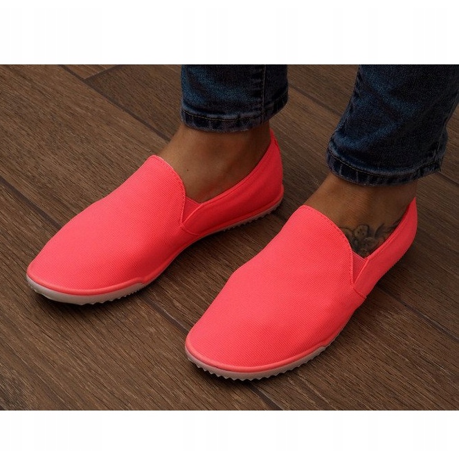 Lycra BL180 Pink Slip-On Sneakers 1
