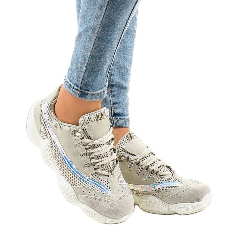 Beige MS523-8 trainers 1