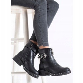 Kayla Stylish Black Workers 2