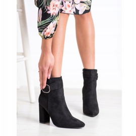 Weide Elegant Boots With A Buckle black 1