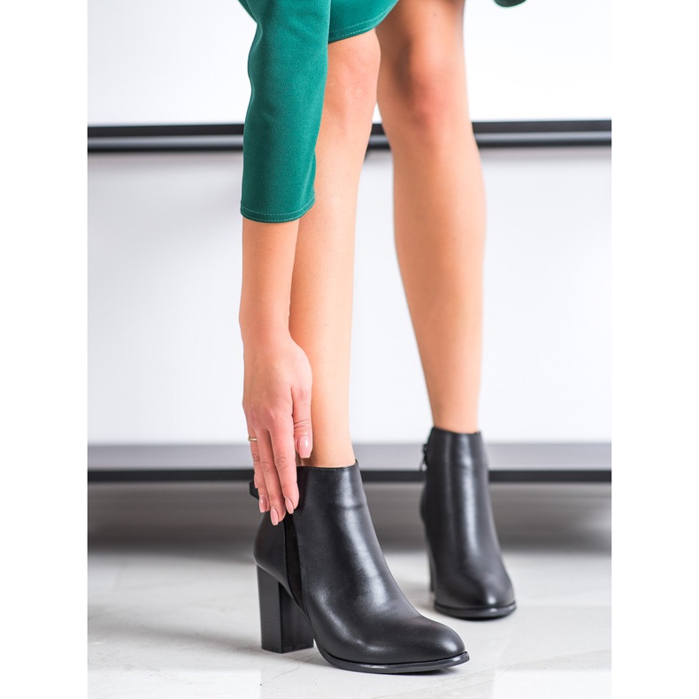 Cm Paris Elegant Eco-leather boots black 1